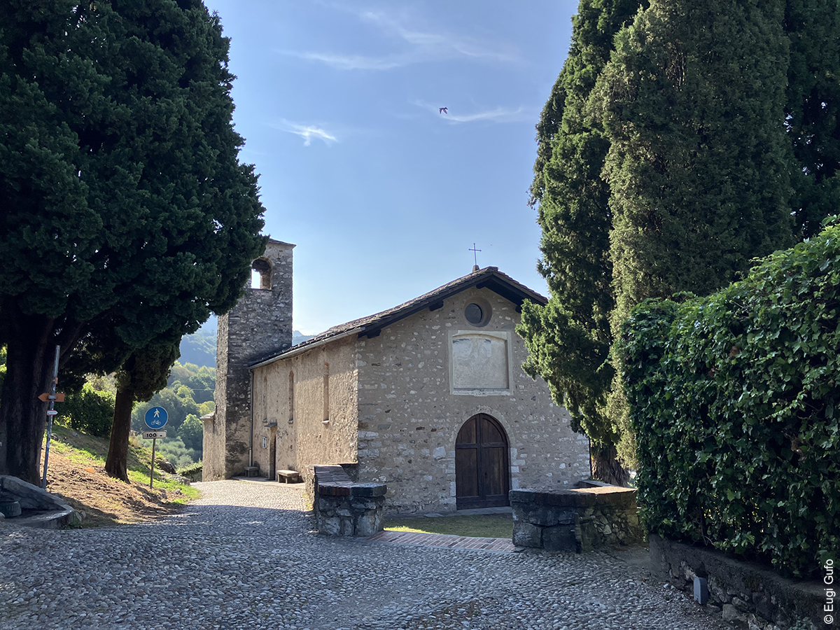 la chiesa di San Giorgio a Mandello del Lario