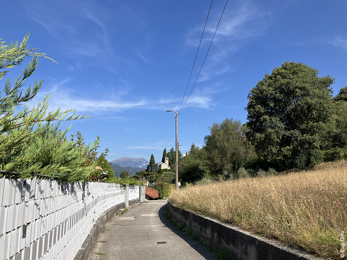la chiesa di San Giorgio a Mandello del Lario