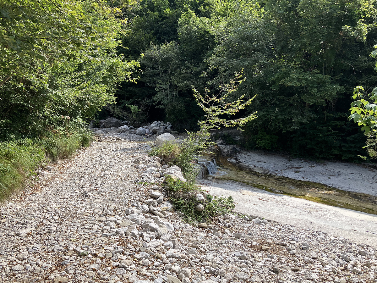 il torrente da attraversare